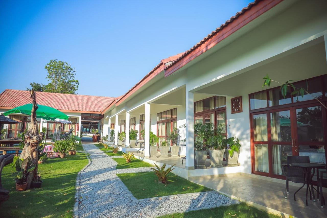 Tree Roots Retreat Hotell Rayong Eksteriør bilde